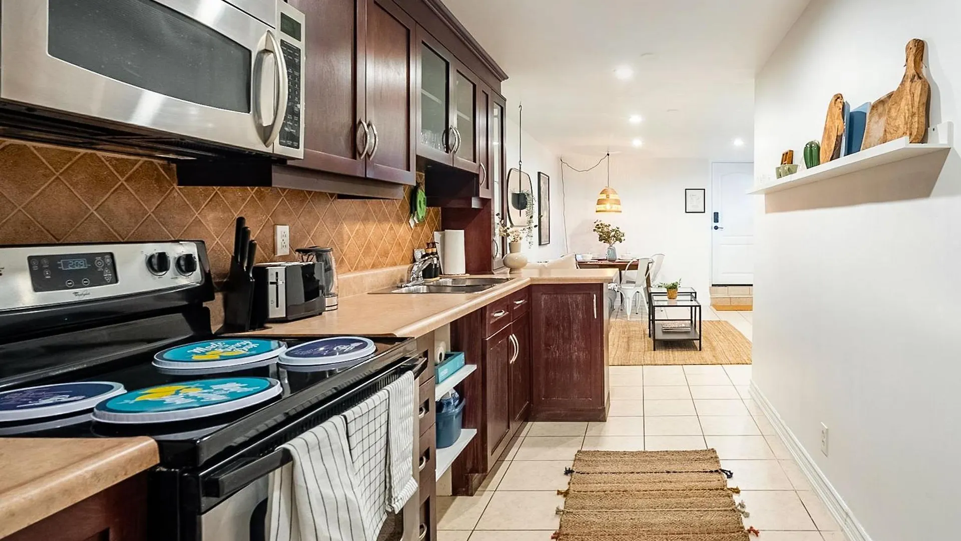 アパート Basement Suite With Private Patio In Davenport トロント